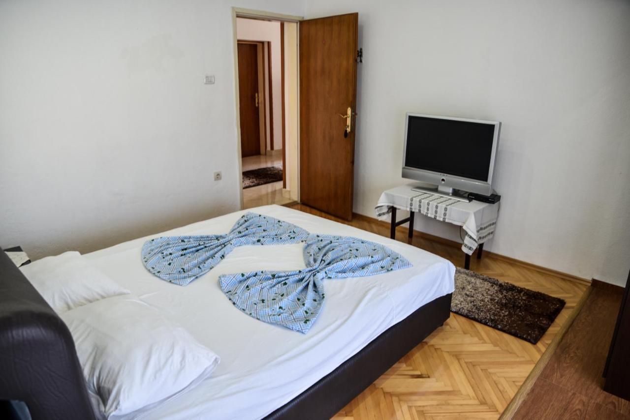 Готель Casa Sinani Улцинь Екстер'єр фото